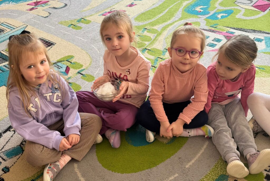 CZY ŚNIEG JEST CZYSTY?