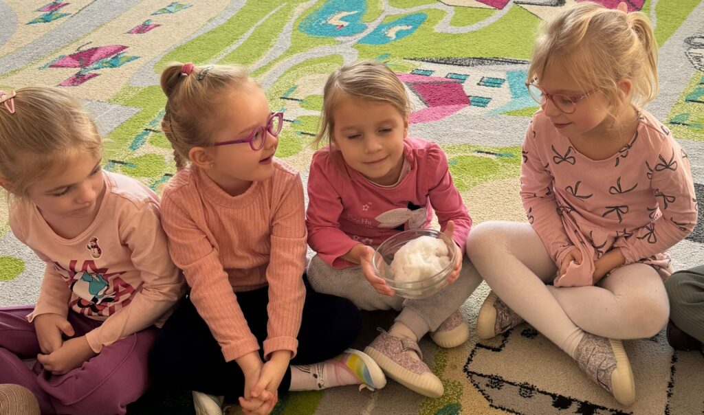 CZY ŚNIEG JEST CZYSTY?