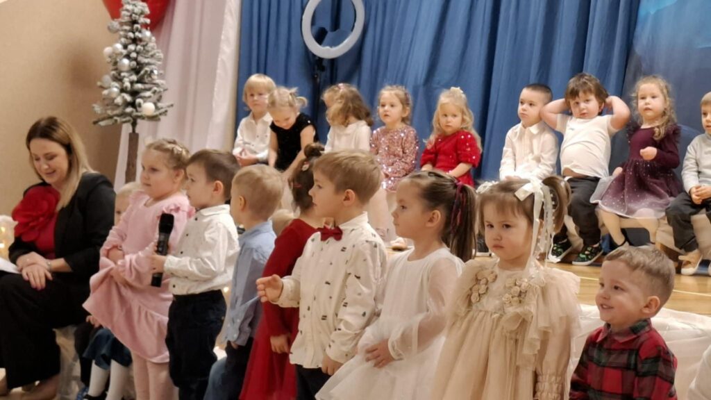 DZIEŃ BABCI I DZAIDKA - GRUPA SÓWKI