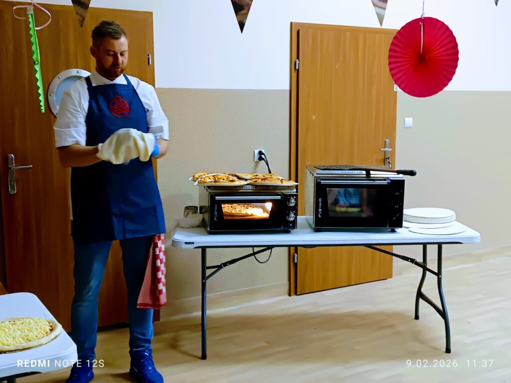 Dzień Pizzy w grupie "Motylki".