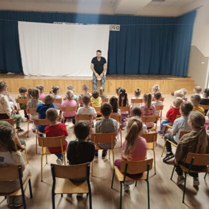 WARSZTATY BĘBNIARSKIE - GRUPA ŻYRAFKI