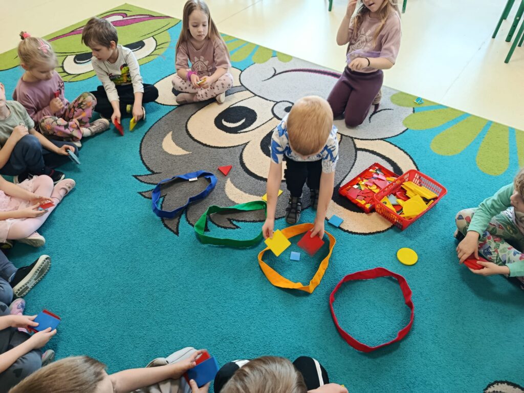 DZIEŃ MATEMATYKI W GRUPIE ŻYRAFKI 