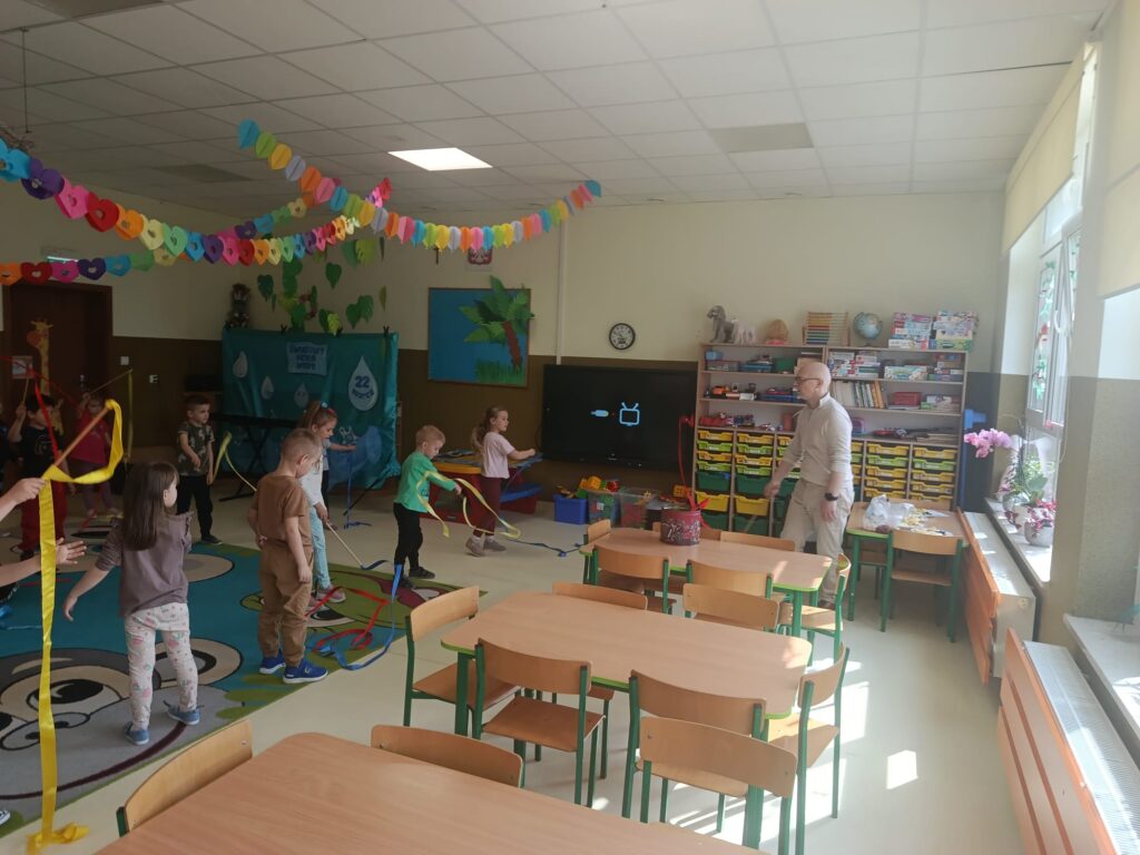 RYTMIKA - GRUPA ŻYRAFKI