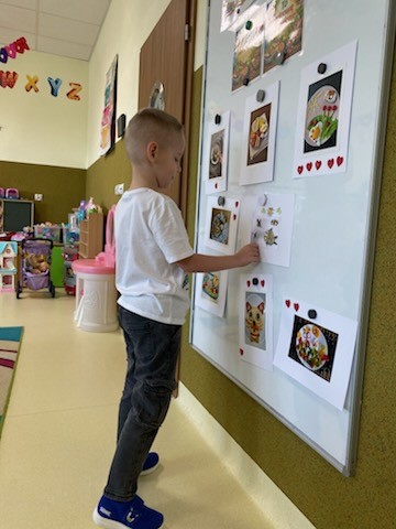 KONKURS FOTOGRAFICZNY "MOJE TĘCZOWE ŚNIADANIE" - GRUPA ŻYRAFKI