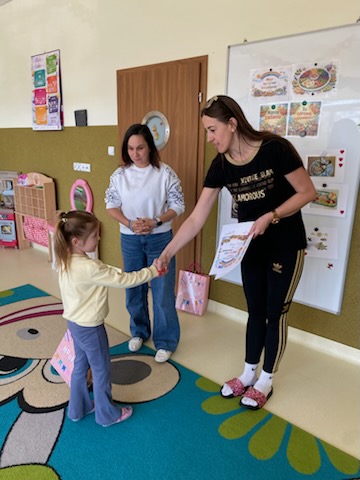 KONKURS FOTOGRAFICZNY "MOJE TĘCZOWE ŚNIADANIE" - GRUPA ŻYRAFKI