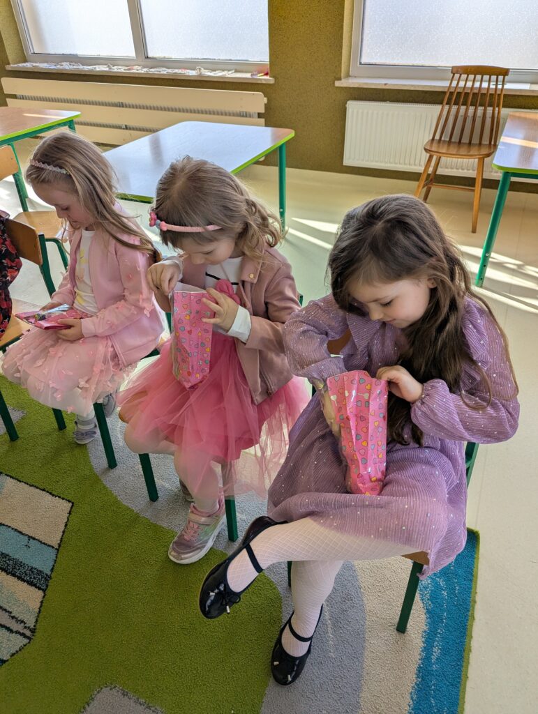 DZIEŃ KOBIET - GRUPA TYGRYSKI