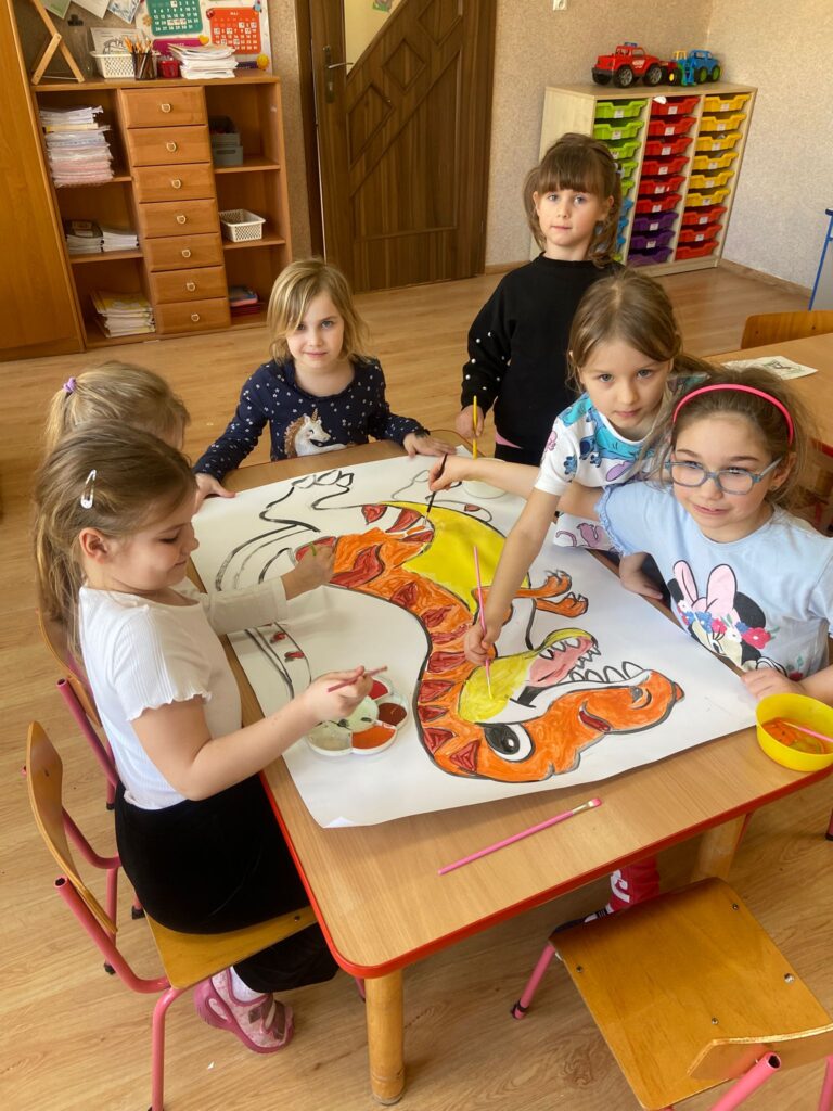 Dzień Dinozaura w grupie "Motylki".