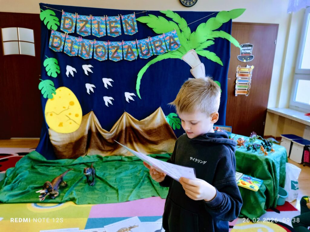 Dzień Dinozaura w grupie "Motylki".
