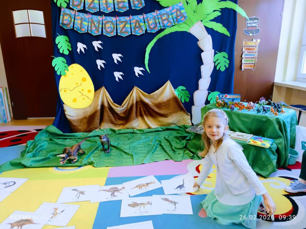 Dzień Dinozaura w grupie "Motylki".