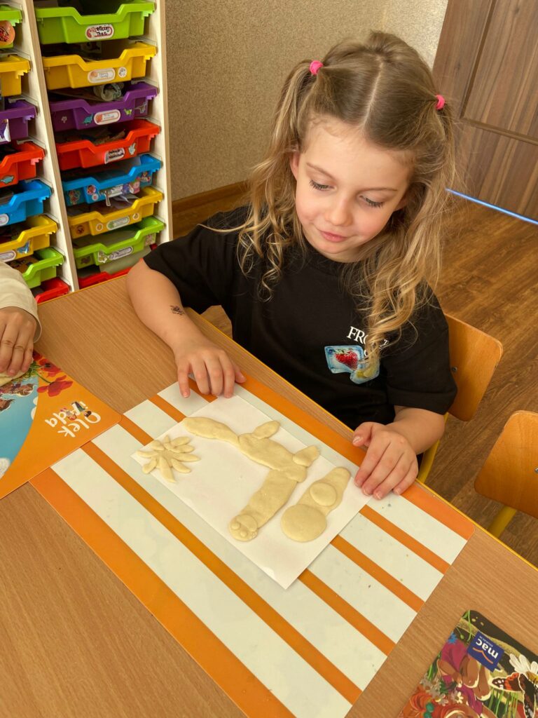 Dzień Dinozaura w grupie "Wiewiórki".