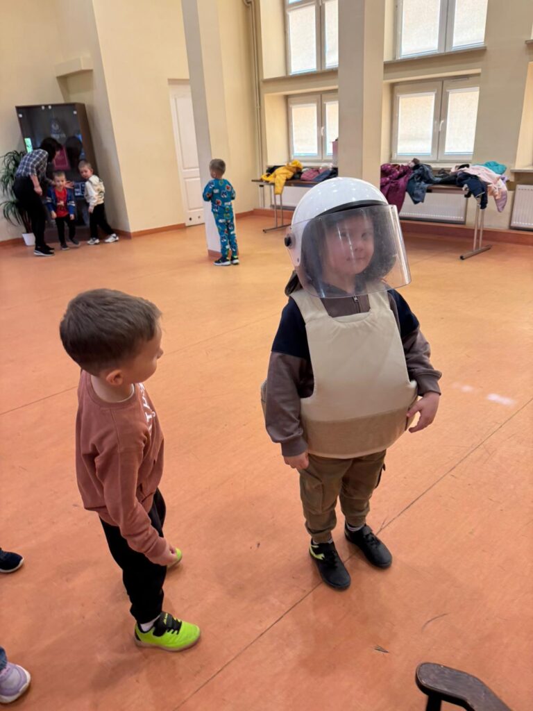 Zwiedzamy Komisariat Policji 
w Busku-Zdroju