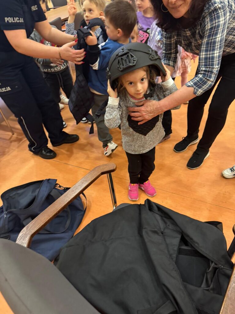 Zwiedzamy Komisariat Policji 
w Busku-Zdroju