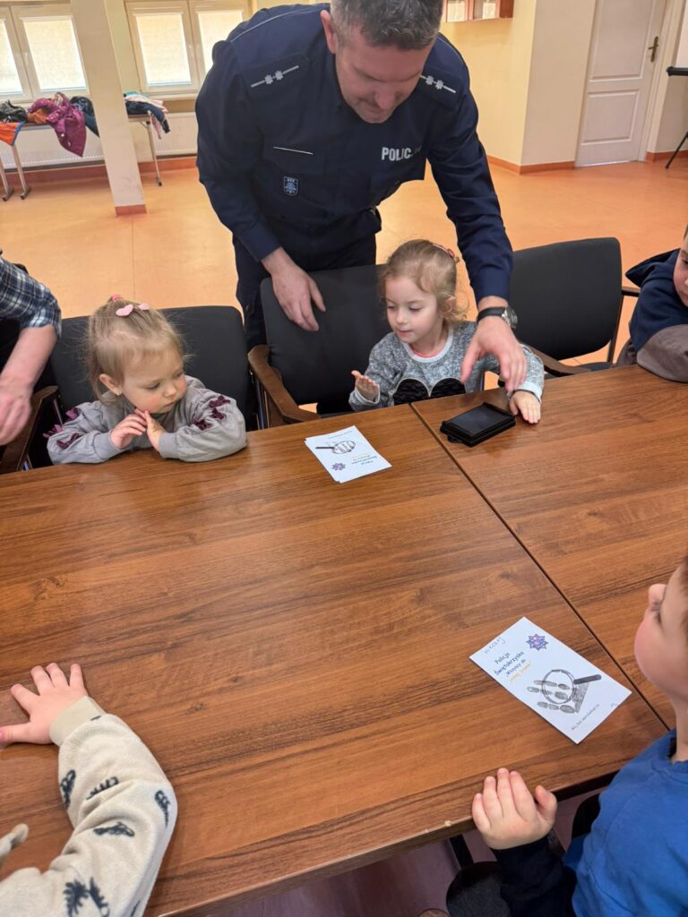 Zwiedzamy Komisariat Policji 
w Busku-Zdroju