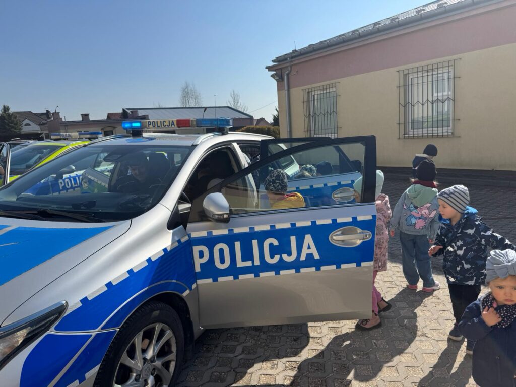 Zwiedzamy Komisariat Policji 
w Busku-Zdroju