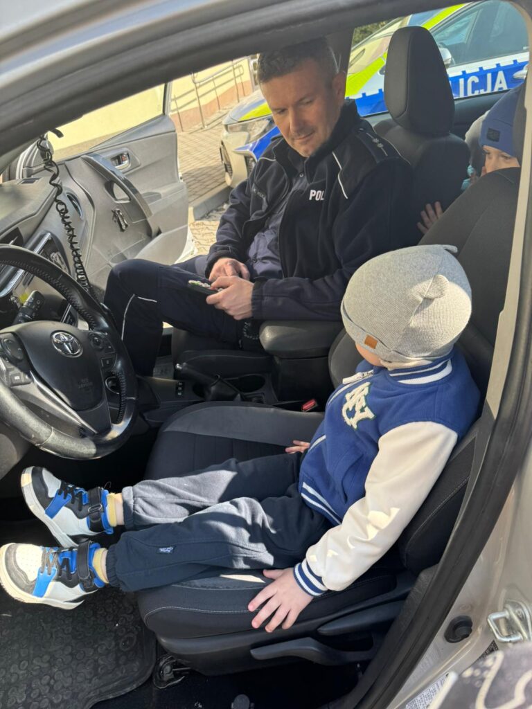 Zwiedzamy Komisariat Policji 
w Busku-Zdroju