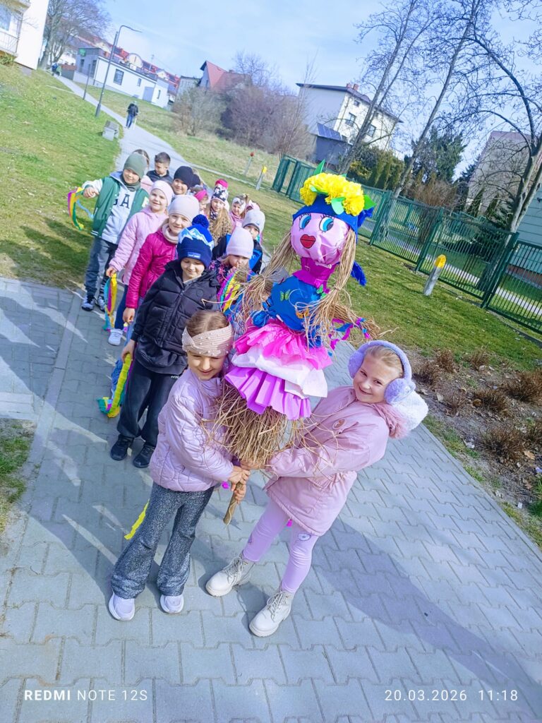 Powitanie Wiosny w grupie "Motylki". 