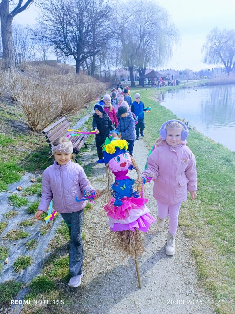 Powitanie Wiosny w grupie "Motylki". 