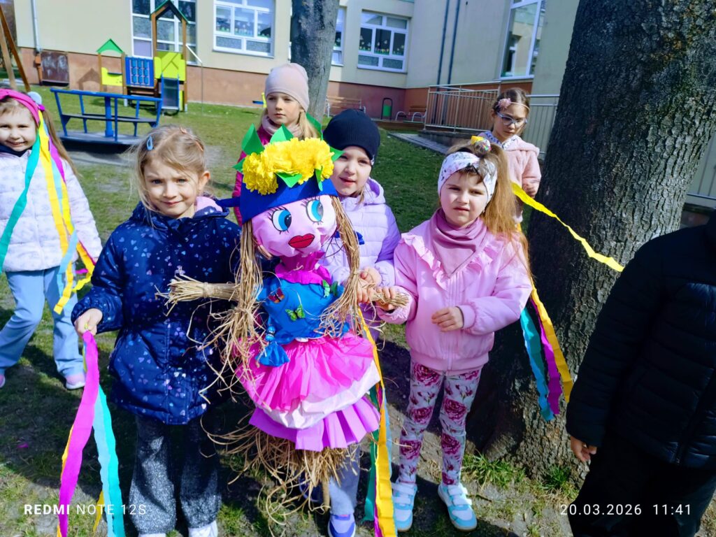 Powitanie Wiosny w grupie "Motylki". 