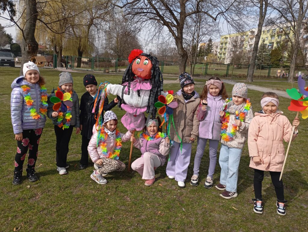 Pierwszy Dzień Wiosny w grupie "Pszczółki".