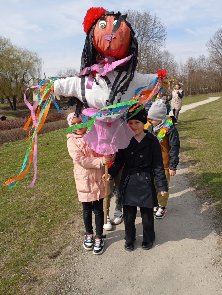 Pierwszy Dzień Wiosny w grupie "Pszczółki".