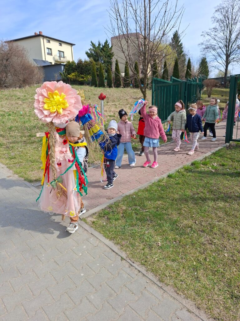 "Wiewiórki" witają WIOSNĘ.