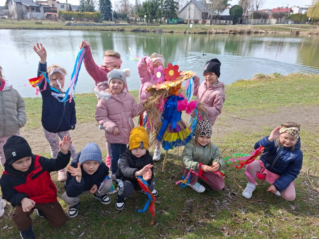 "Wiewiórki" witają WIOSNĘ.