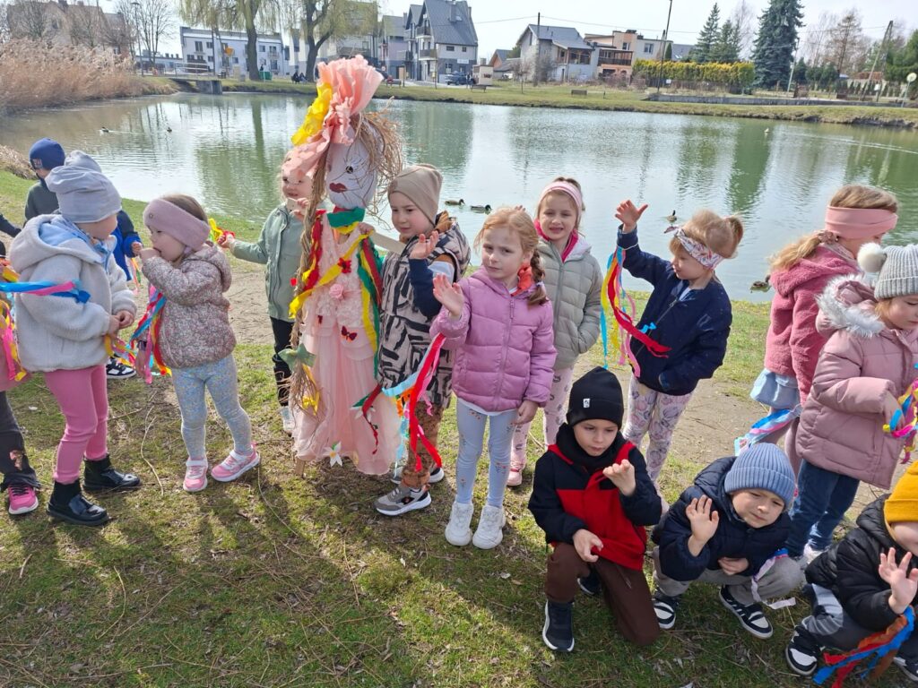 "Wiewiórki" witają WIOSNĘ.