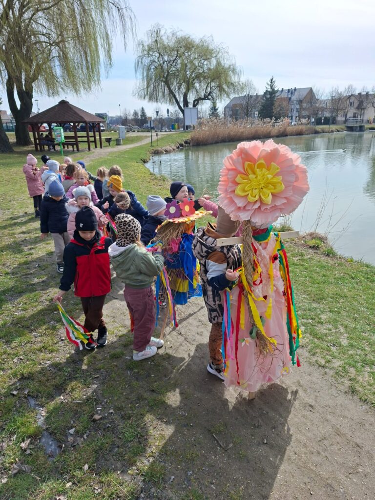 "Wiewiórki" witają WIOSNĘ.