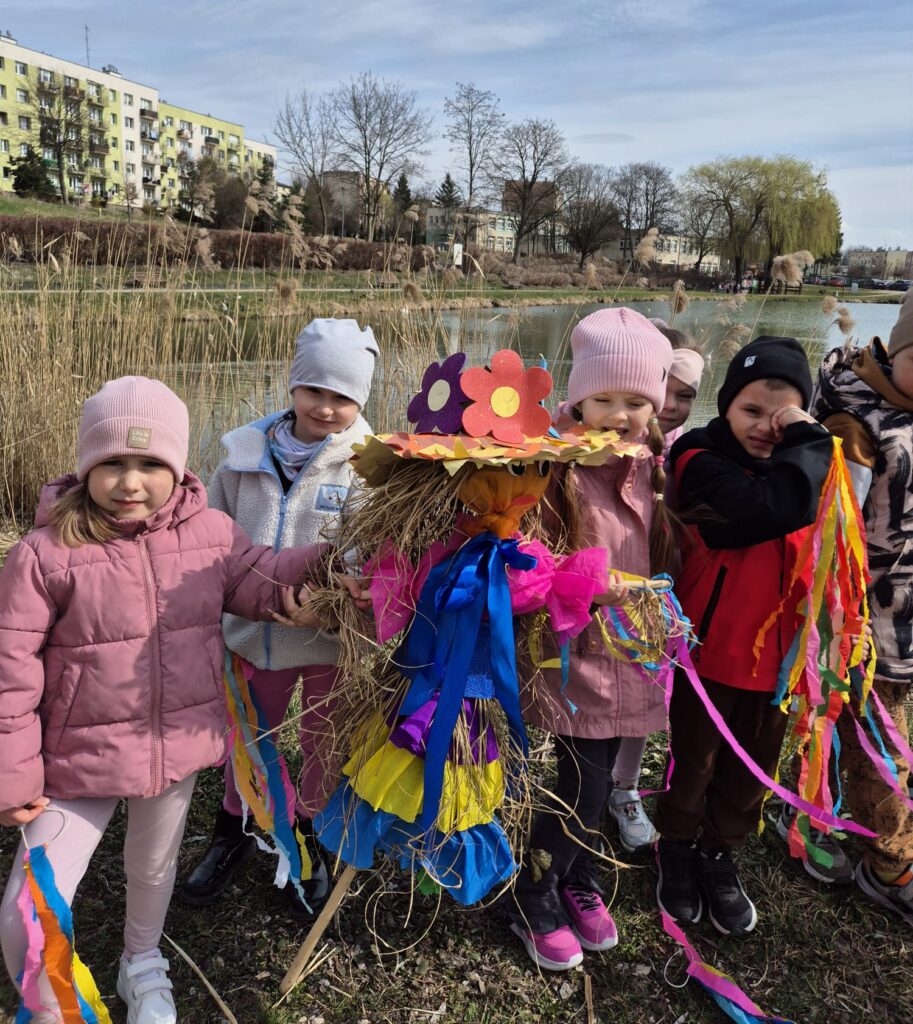 "Wiewiórki" witają WIOSNĘ.