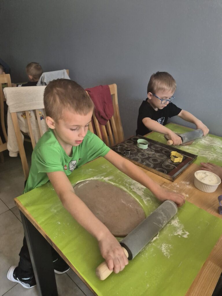 "Wiewiórki" na Wielkanocnych Warsztatach Kulinarnych w Willi "Moćkówka" w Busku-Zdroju.