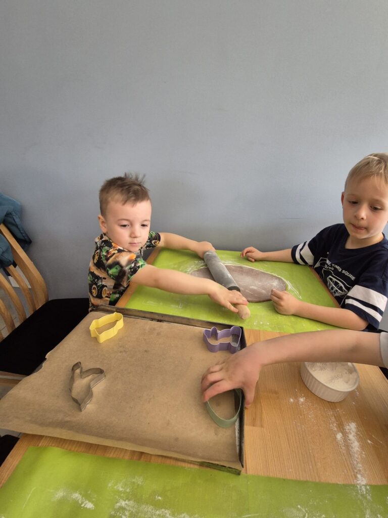 "Wiewiórki" na Wielkanocnych Warsztatach Kulinarnych w Willi "Moćkówka" w Busku-Zdroju.