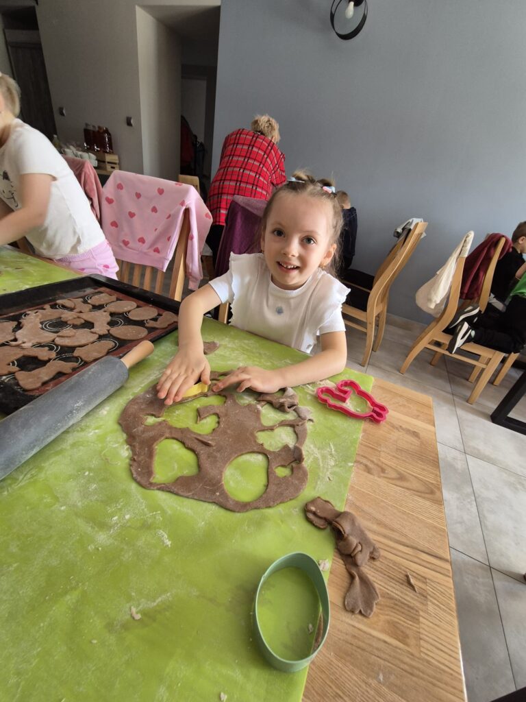 "Wiewiórki" na Wielkanocnych Warsztatach Kulinarnych w Willi "Moćkówka" w Busku-Zdroju.