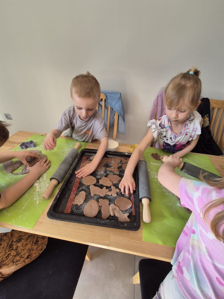 "Wiewiórki" na Wielkanocnych Warsztatach Kulinarnych w Willi "Moćkówka" w Busku-Zdroju.