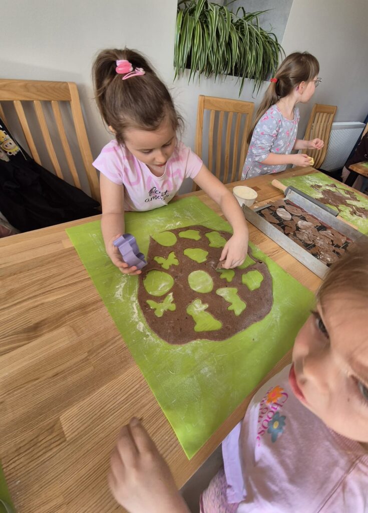 "Wiewiórki" na Wielkanocnych Warsztatach Kulinarnych w Willi "Moćkówka" w Busku-Zdroju.