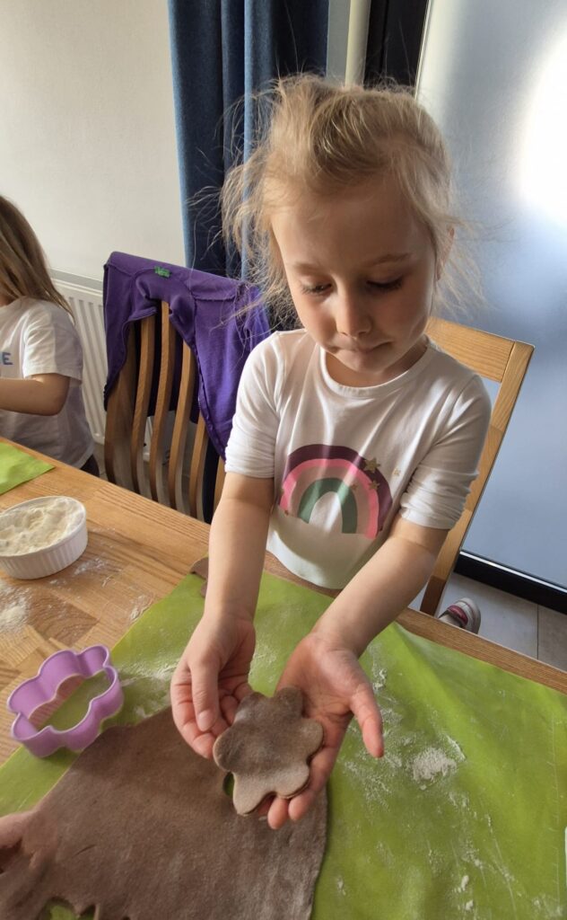 "Wiewiórki" na Wielkanocnych Warsztatach Kulinarnych w Willi "Moćkówka" w Busku-Zdroju.