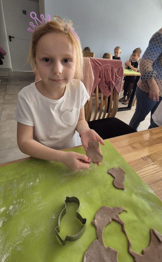 "Wiewiórki" na Wielkanocnych Warsztatach Kulinarnych w Willi "Moćkówka" w Busku-Zdroju.