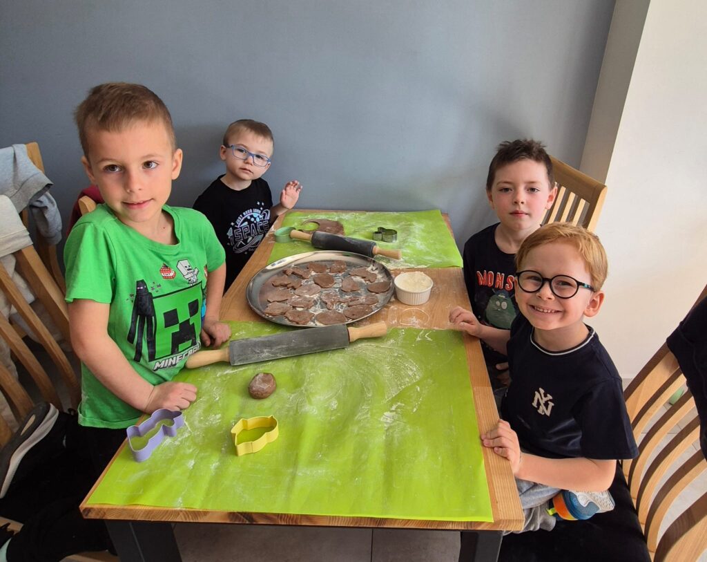 "Wiewiórki" na Wielkanocnych Warsztatach Kulinarnych w Willi "Moćkówka" w Busku-Zdroju.