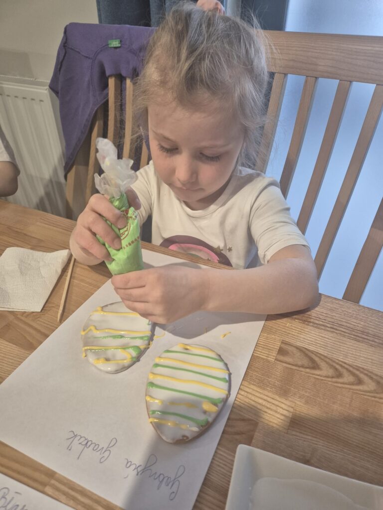 "Wiewiórki" na Wielkanocnych Warsztatach Kulinarnych w Willi "Moćkówka" w Busku-Zdroju.