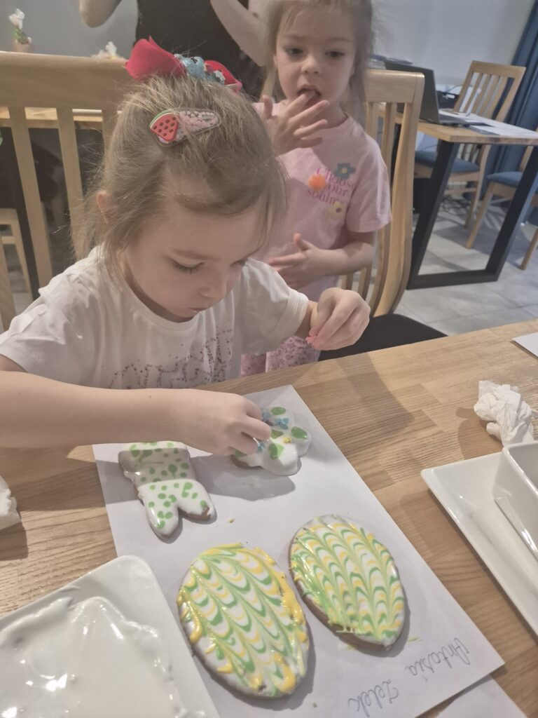 "Wiewiórki" na Wielkanocnych Warsztatach Kulinarnych w Willi "Moćkówka" w Busku-Zdroju.