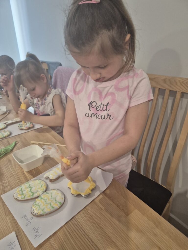 "Wiewiórki" na Wielkanocnych Warsztatach Kulinarnych w Willi "Moćkówka" w Busku-Zdroju.