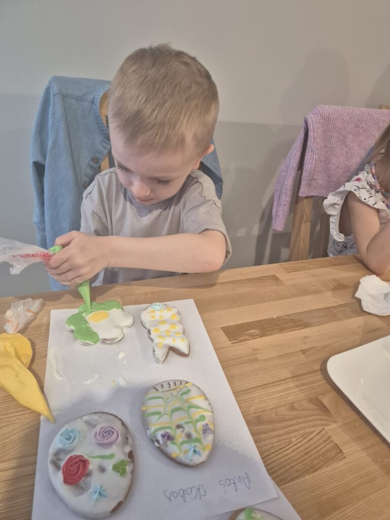 "Wiewiórki" na Wielkanocnych Warsztatach Kulinarnych w Willi "Moćkówka" w Busku-Zdroju.