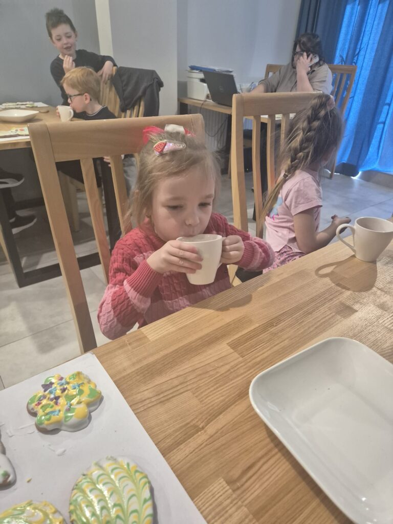 "Wiewiórki" na Wielkanocnych Warsztatach Kulinarnych w Willi "Moćkówka" w Busku-Zdroju.