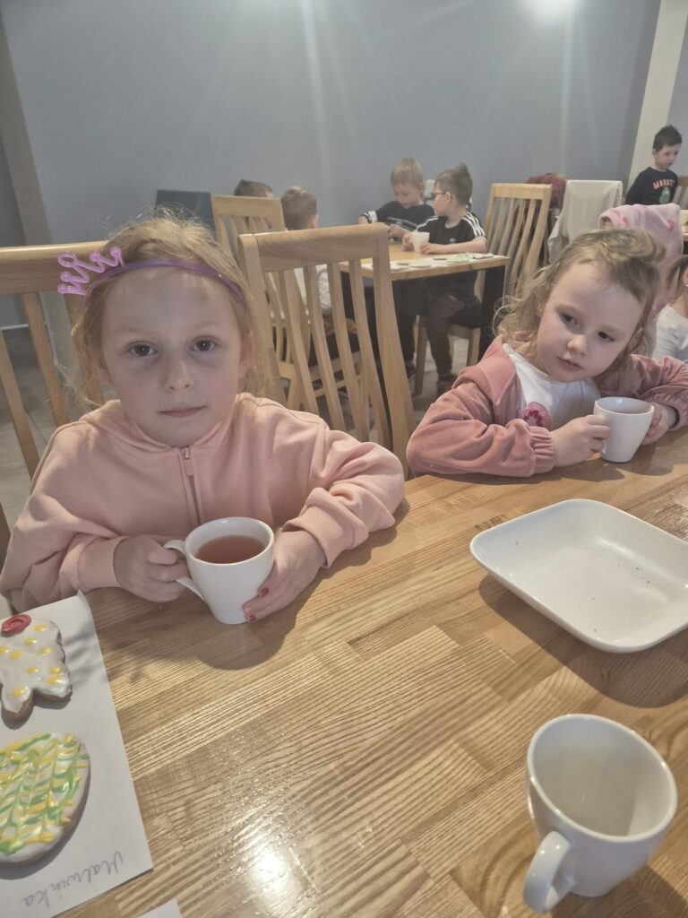 "Wiewiórki" na Wielkanocnych Warsztatach Kulinarnych w Willi "Moćkówka" w Busku-Zdroju.