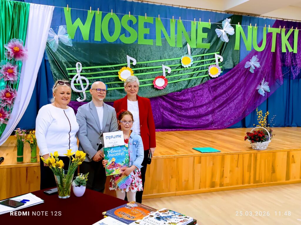 Konkurs wokalny „Wiosenne Nutki”.