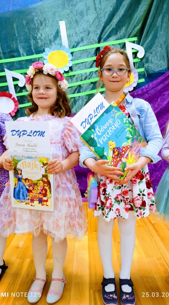 Konkurs wokalny „Wiosenne Nutki”.