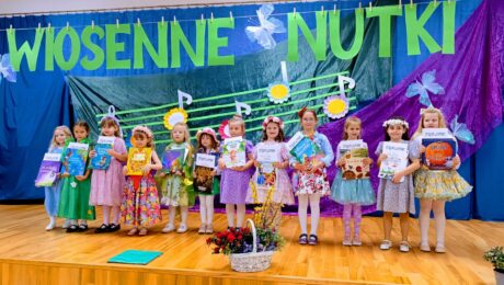 Konkurs wokalny „Wiosenne Nutki”.