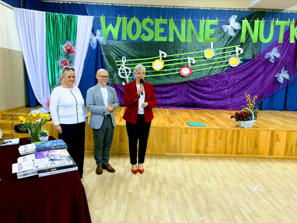 Konkurs wokalny „Wiosenne Nutki”.