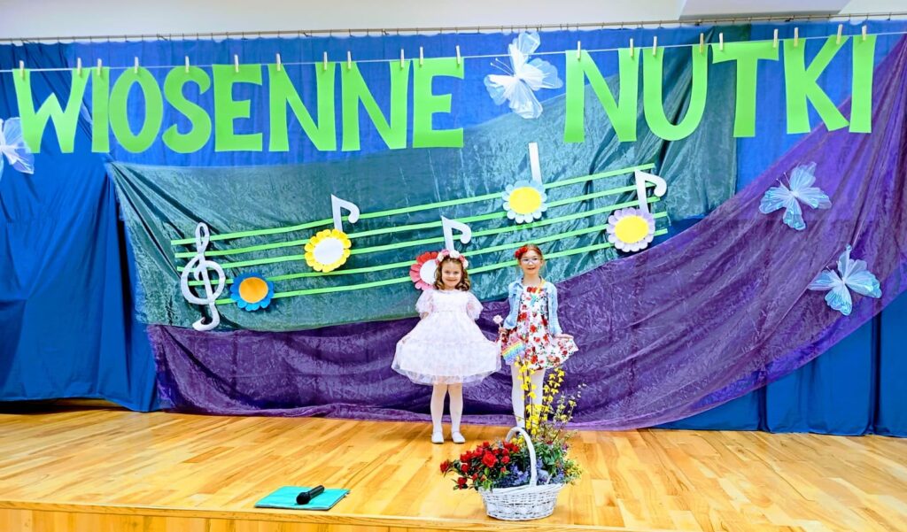 Konkurs wokalny „Wiosenne Nutki”.