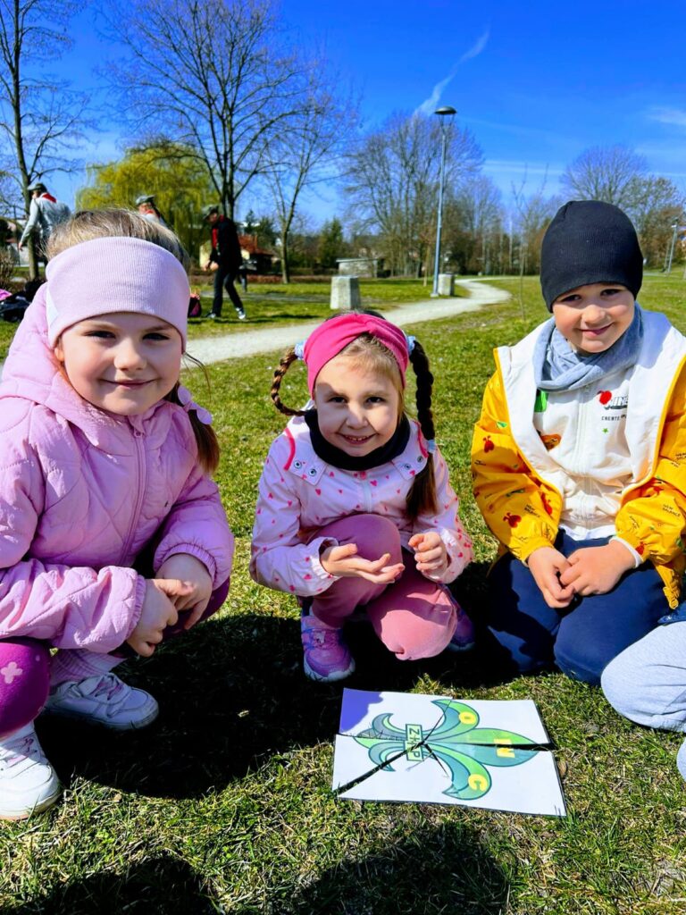 "Motylki"- Spotkanie z harcerzami – nauka przez zabawę.