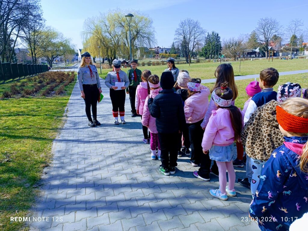 "Motylki"- Spotkanie z harcerzami – nauka przez zabawę.